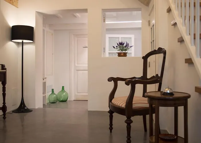 Petit 5 Fars (adults Only) 3*